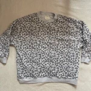 AE Oversized Crewneck